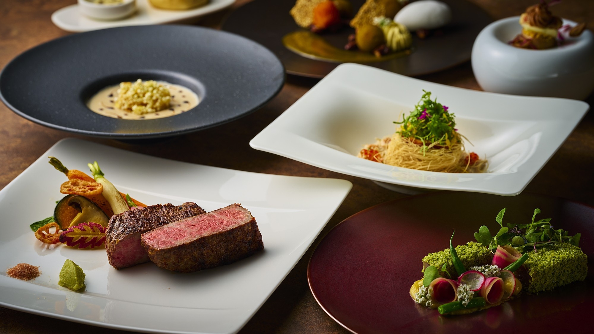 【2食付き】秋の炭火焼ステーキディナーコース『ヴォヤージュ』＆天然温泉スパまんきつプラン