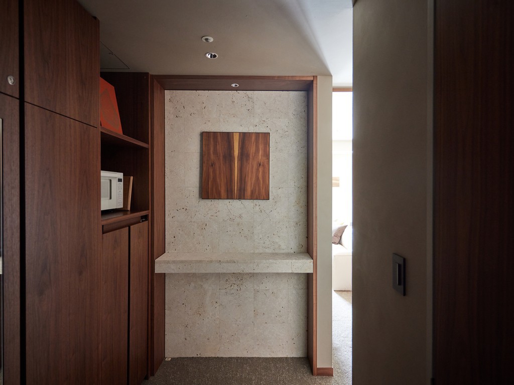 MUJI room type D（客室玄関）