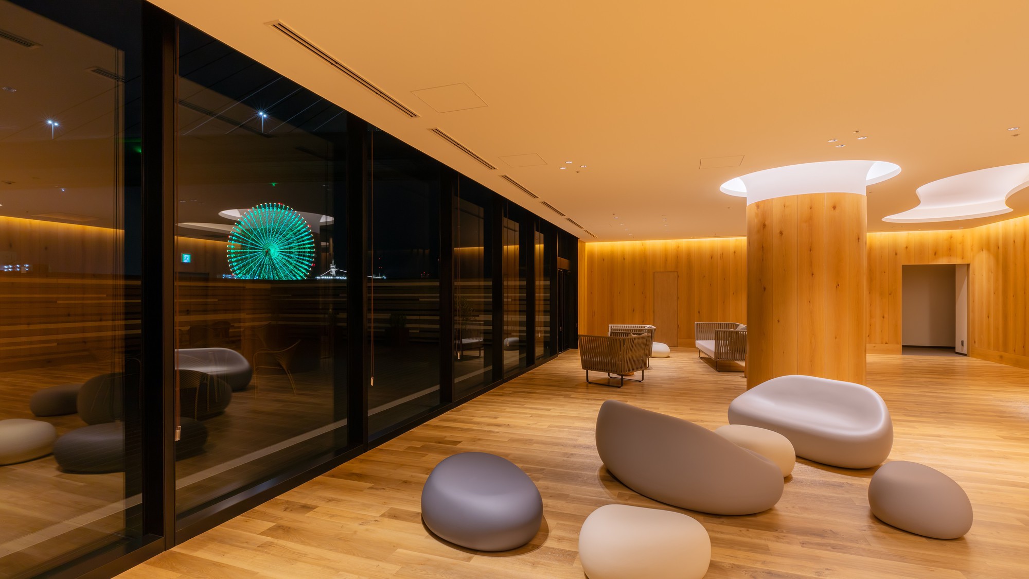 天然温泉スパ【RIVERSIDE SPA】(スパロビー)