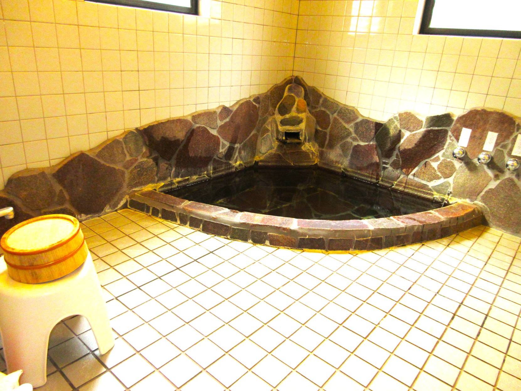 【伊豆旅】当館一番人気スタンダードプラン1泊2食■金目鯛の姿煮付き！天然温泉無料貸切露天風呂♪