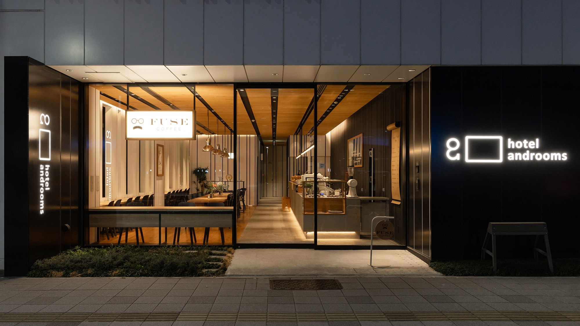【 楽天限定 】■ポイント最大10％■ レイトチェックアウト11時 《 サンド朝食付 》