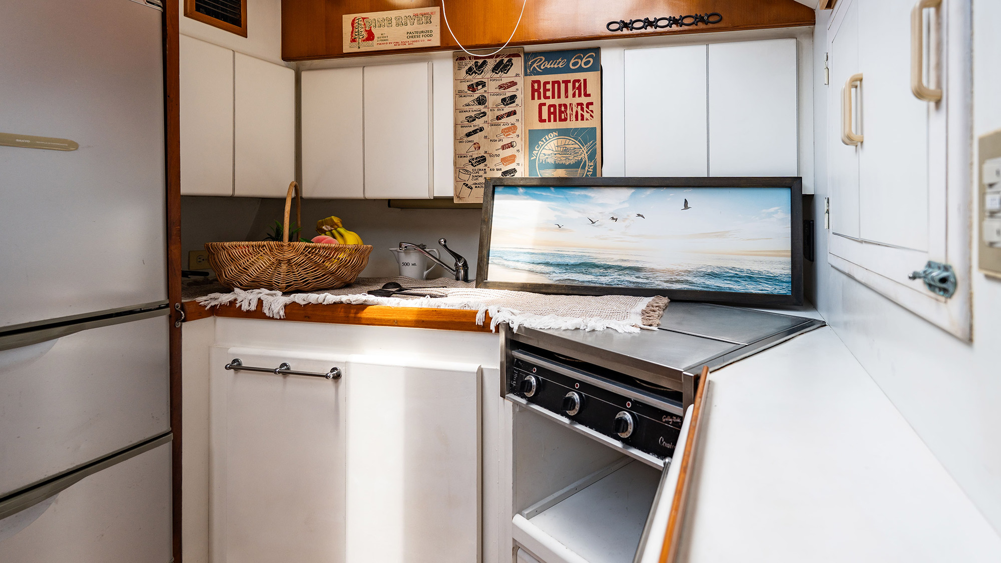 ・【クルーザー・MARUMARU】旅の思い出を彩る。船内で楽しむ特別なひととき（キッチン利用不可）