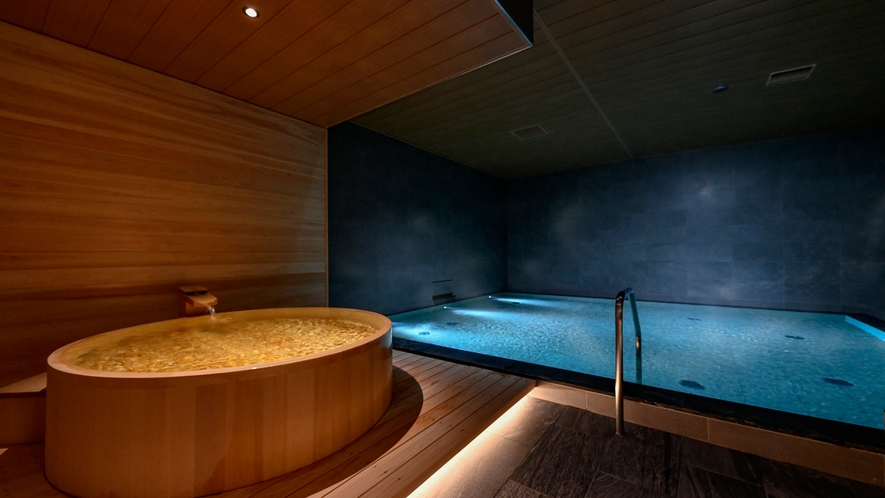 大浴場：木のタイプは水風呂です