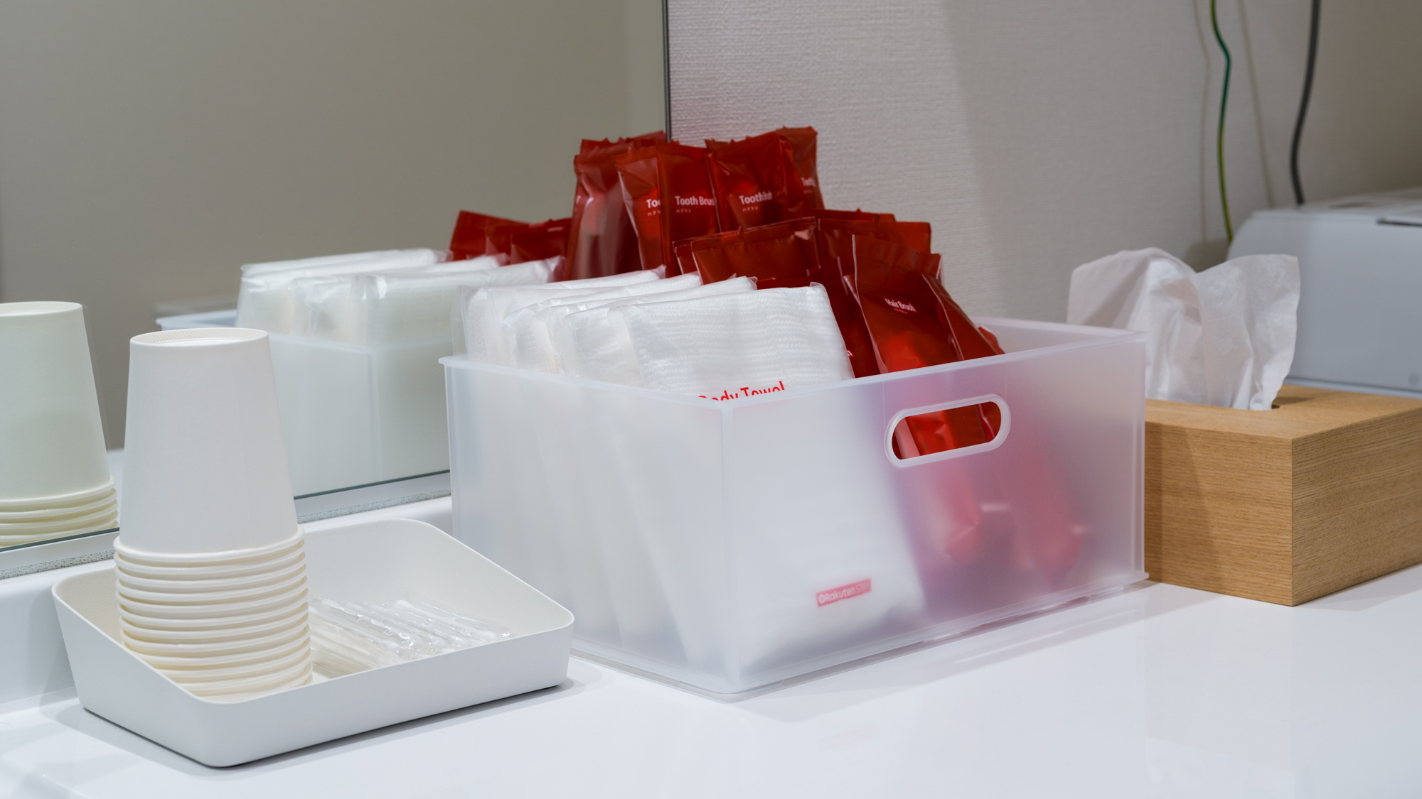 ・【アメニティ】1回の滞在で、お1人様ワンセットのアメニティをご用意しております