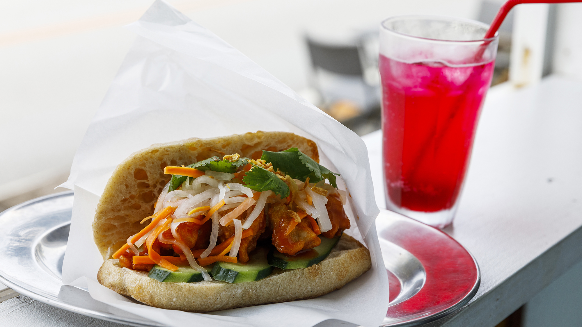 【選べる朝食-Cafe NY】[お車で2分]ベトナムのバインミーや無農薬自家製赤紫蘇ジュース　朝食イ