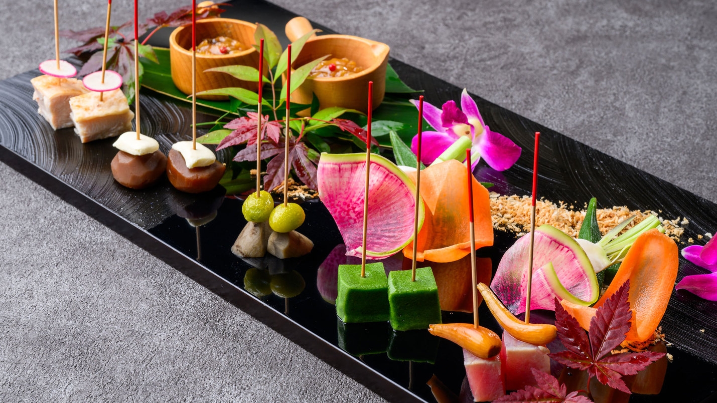 【おとなの記念日】石垣牛ローストを味わう贅沢＋乾杯スパークリング付（クラブラウンジ利用／2食付）