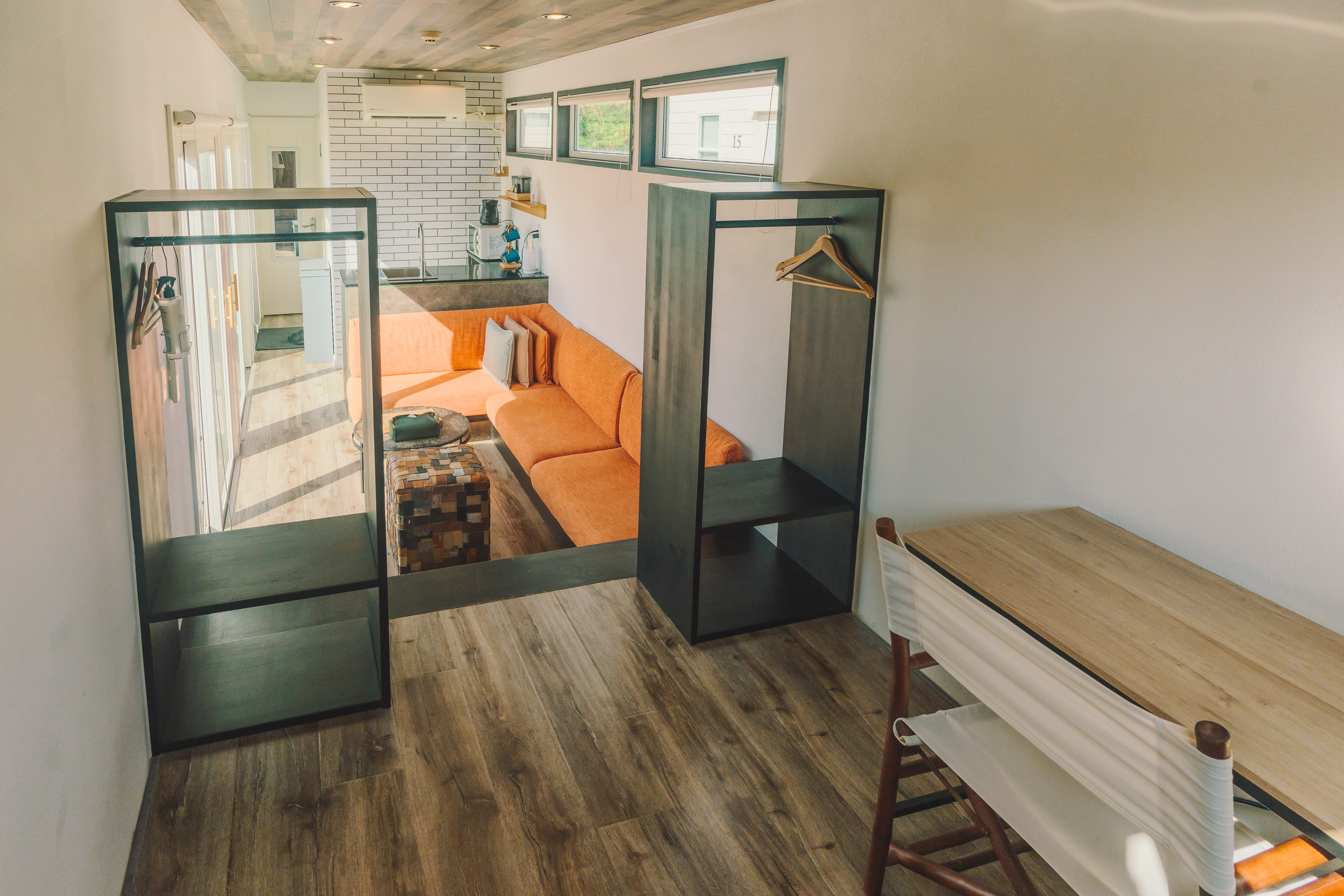 【2 bed cabin】内観
