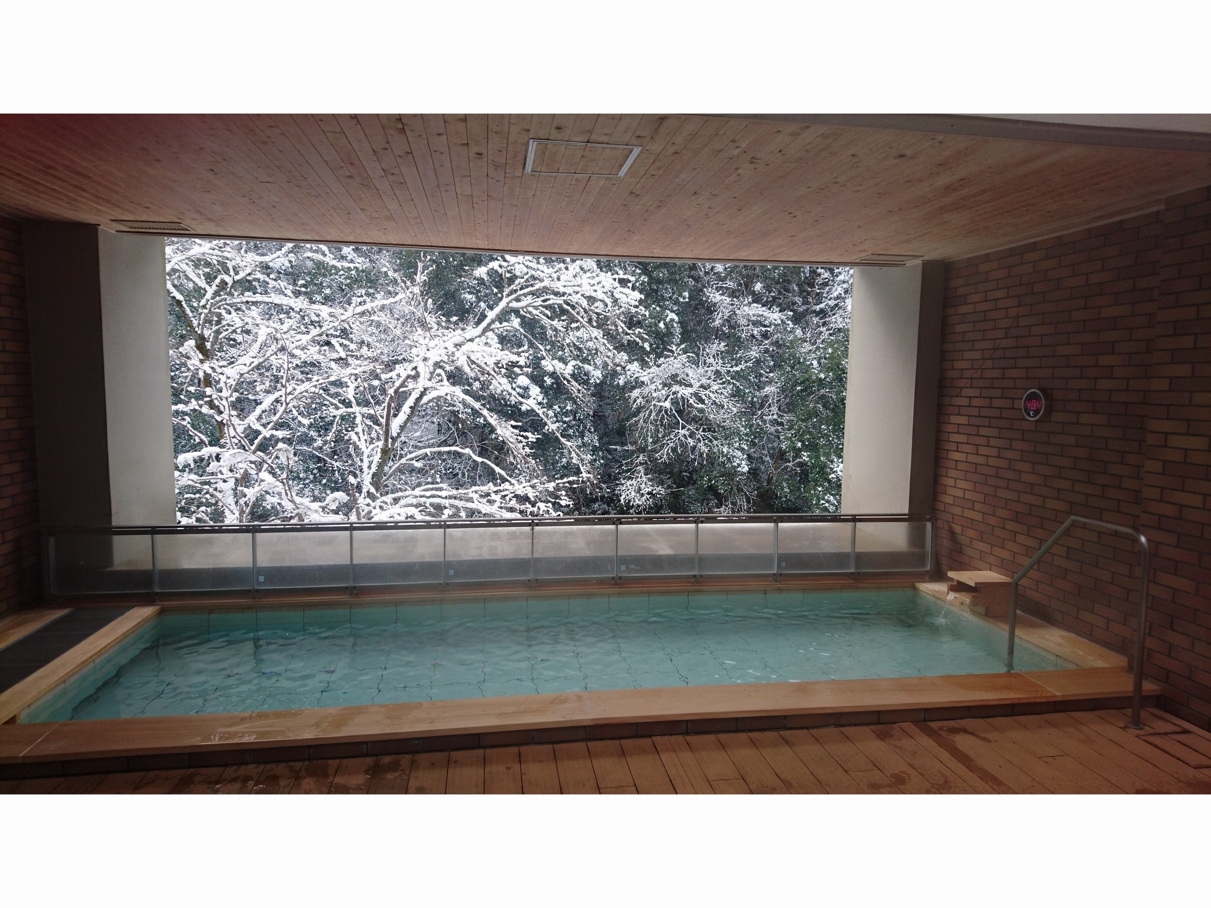 露天風呂　雪