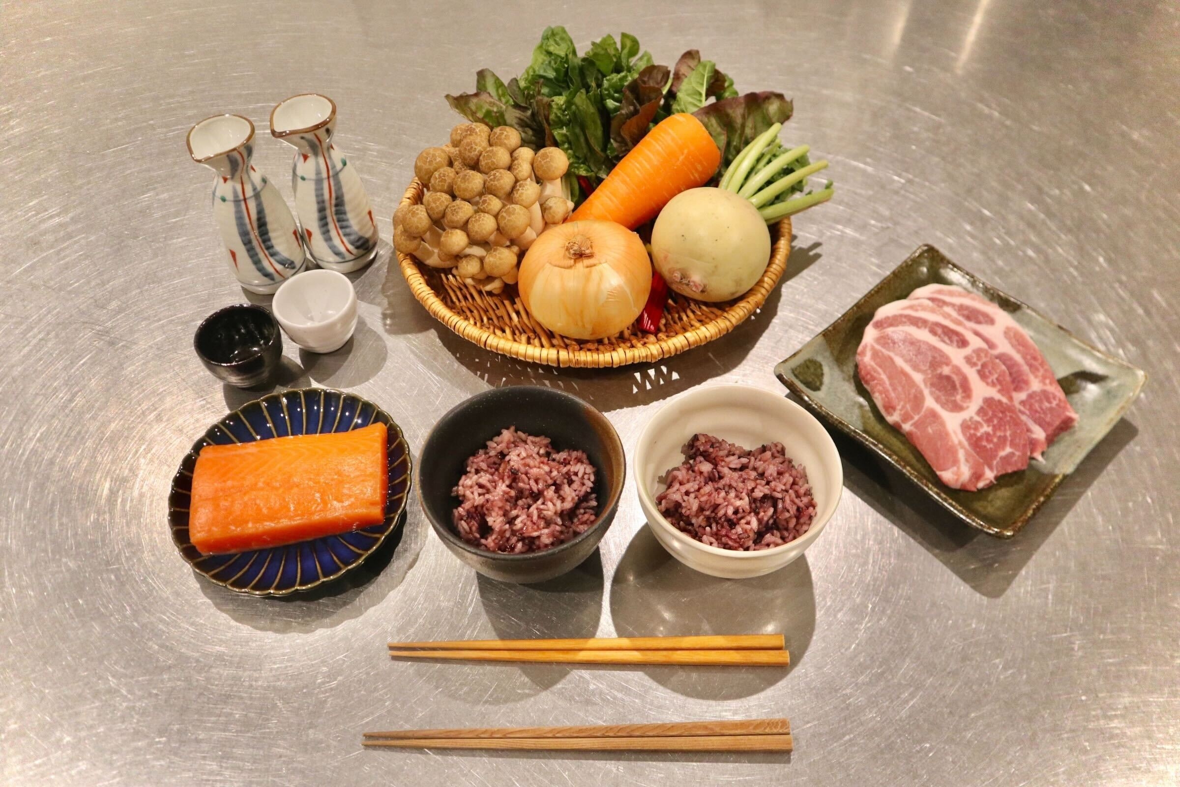 信州の食材で心も満たす 白馬豚ステーキと地酒を味わう白馬よくばりプラン