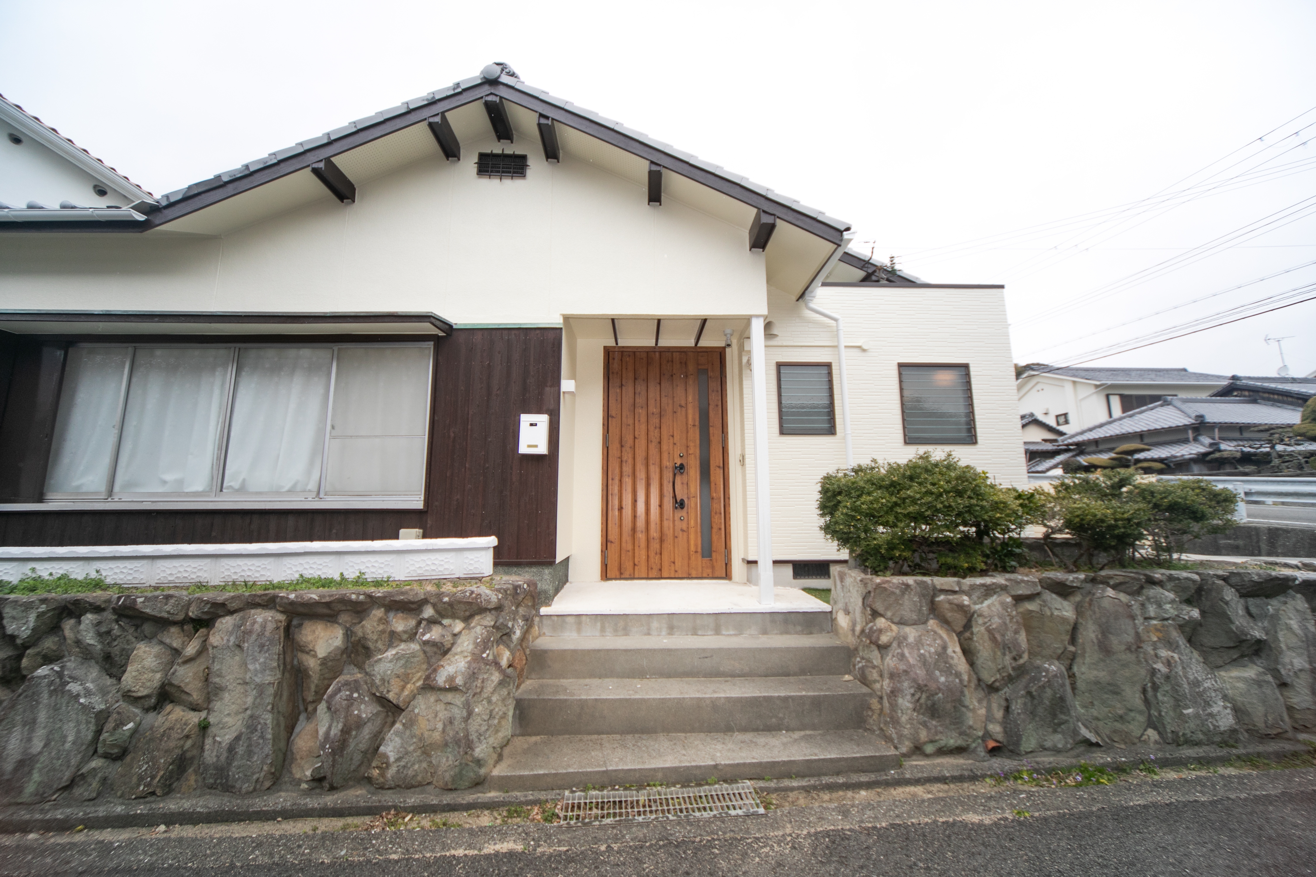 Ａｗａｊｉ　Ｓｅａｓｉｄｅ　Ｈｏｌｉｄａｙ　Ｈｏｕｓｅ　ｉｎ　Ｋａｒｉｙａ＜淡路島＞