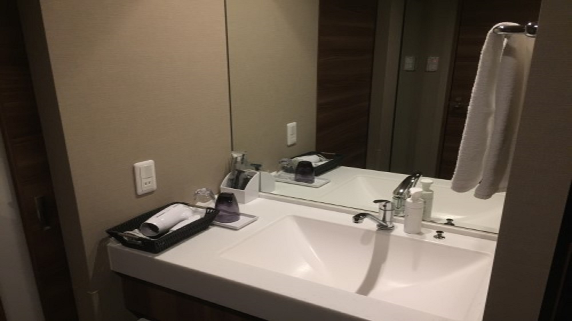 ■客室パウダーブース