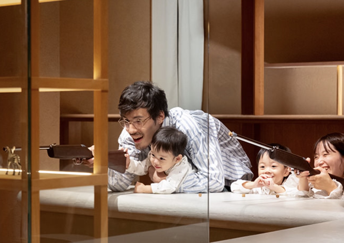 コルクボードカフェ　射的