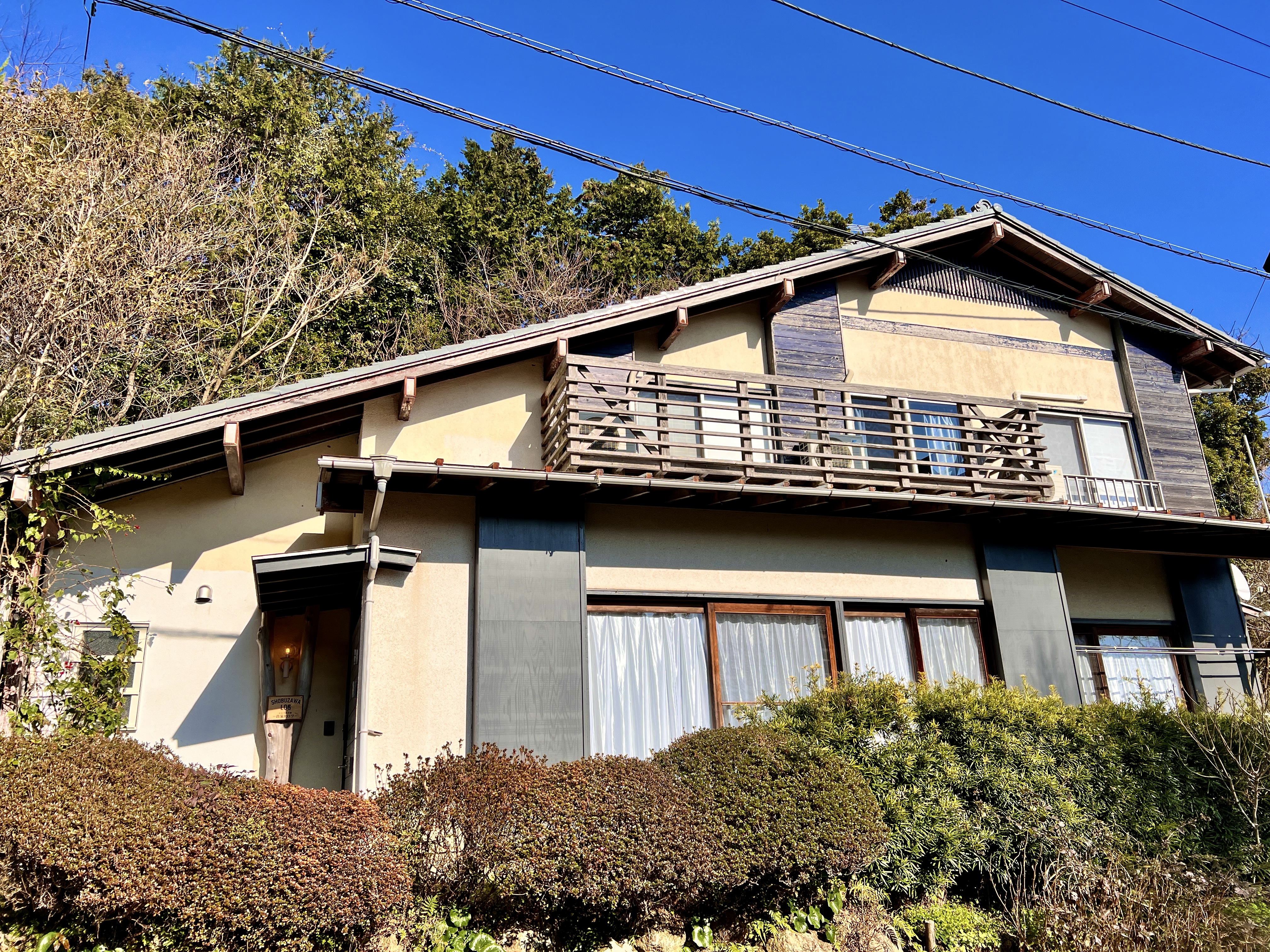 菖蒲沢ログ　外観