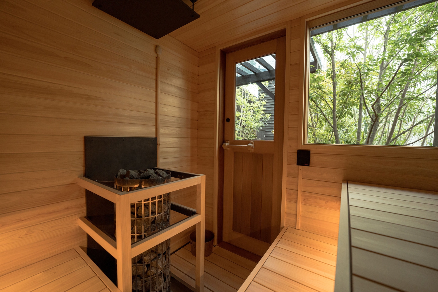  【サウナあり】【サウナイキタイ】プライベートサウナで気のあう仲間と気兼ねなく大満喫！（水着着用）