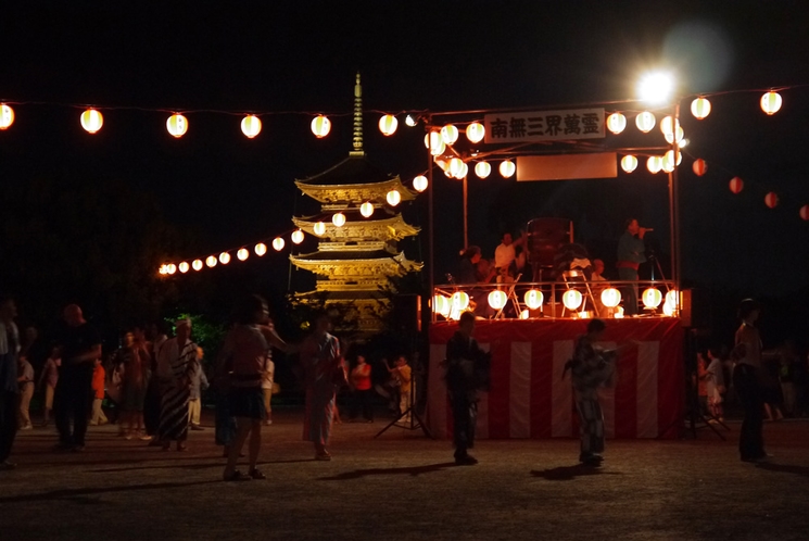 【夜の京都】東寺_盆踊り