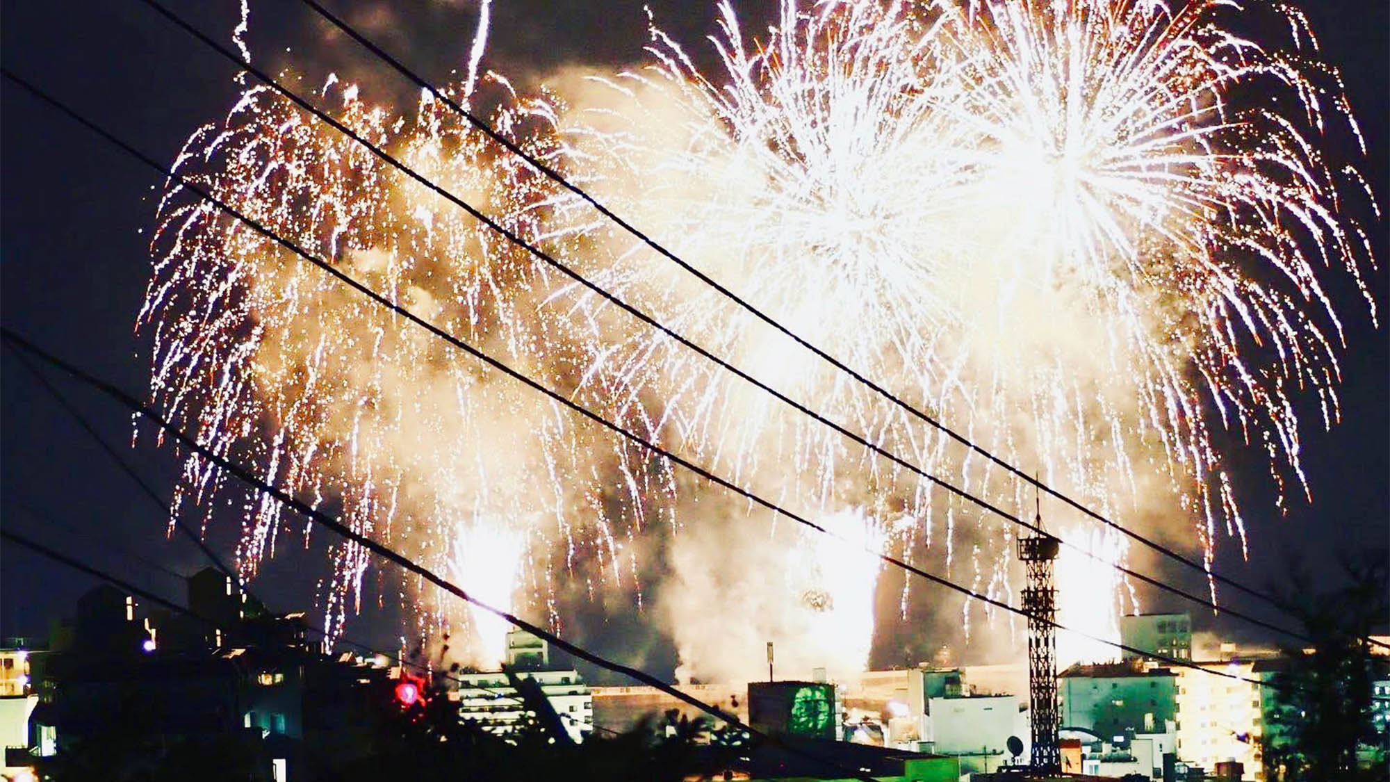 ・夏には熱海海上花火大会の花火が良く見える隠れ絶景スポット