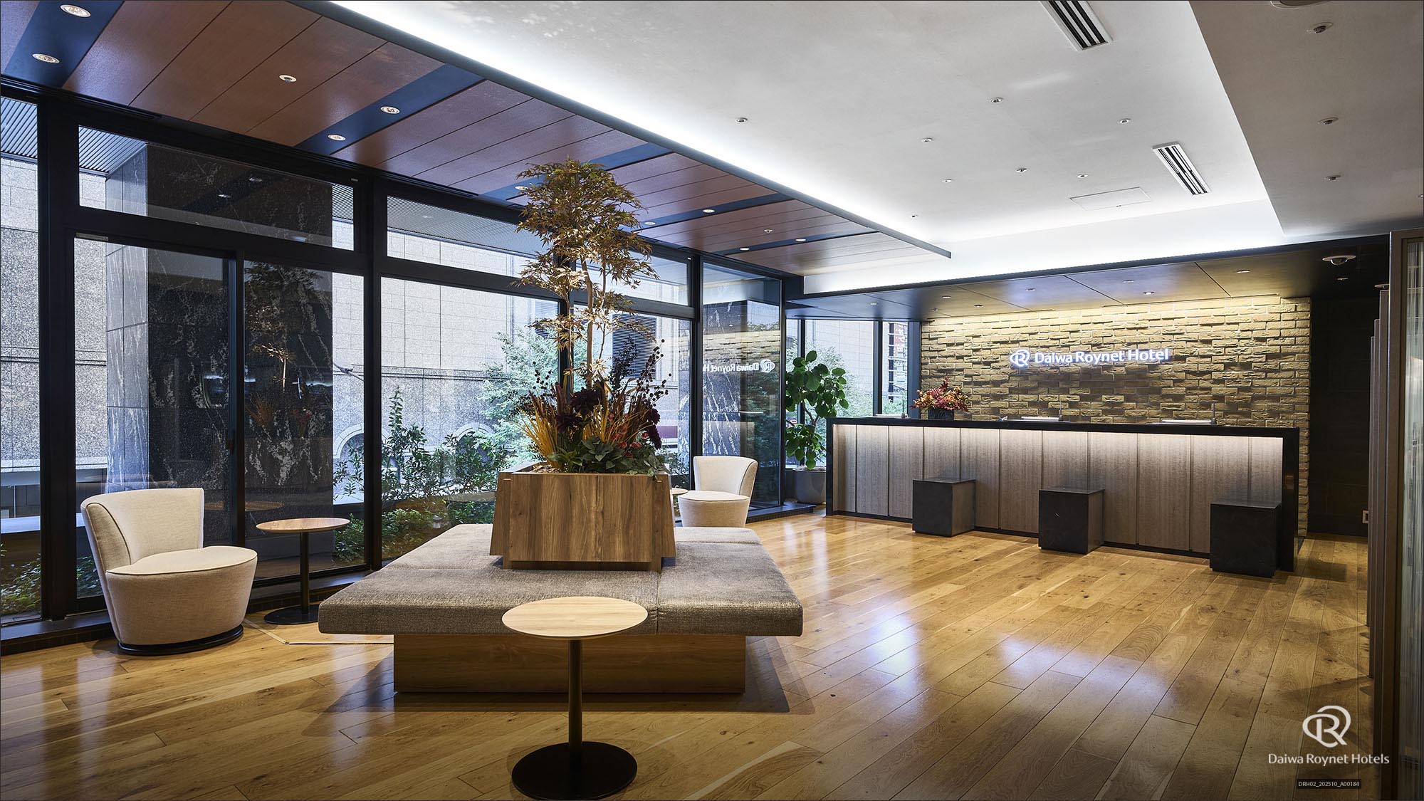 フロントロビー