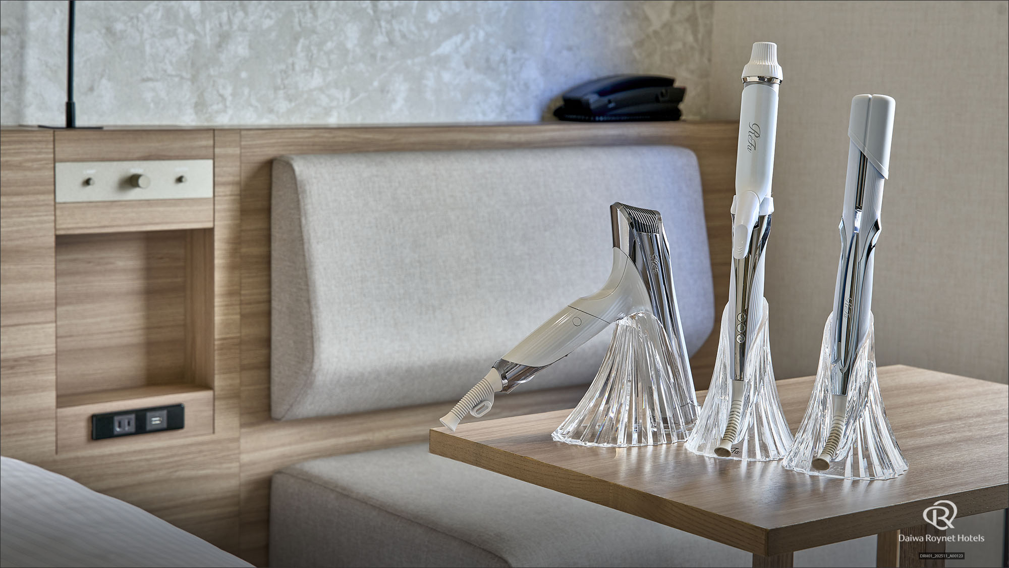 ReFaルーム(13㎡・ベッド幅140cm)