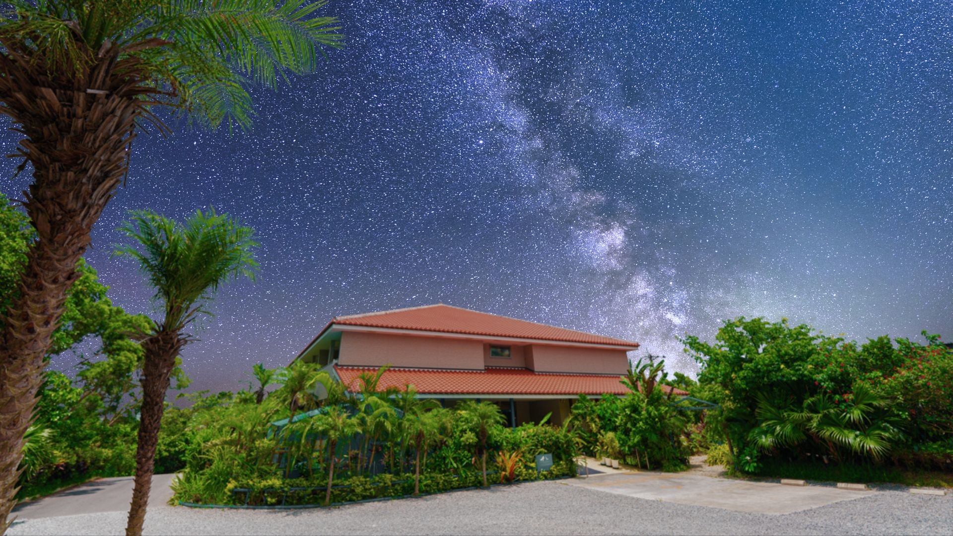 【家族割】【連泊プラン】3連泊以上のご宿泊プラン（素泊り）【1部屋4名まで】