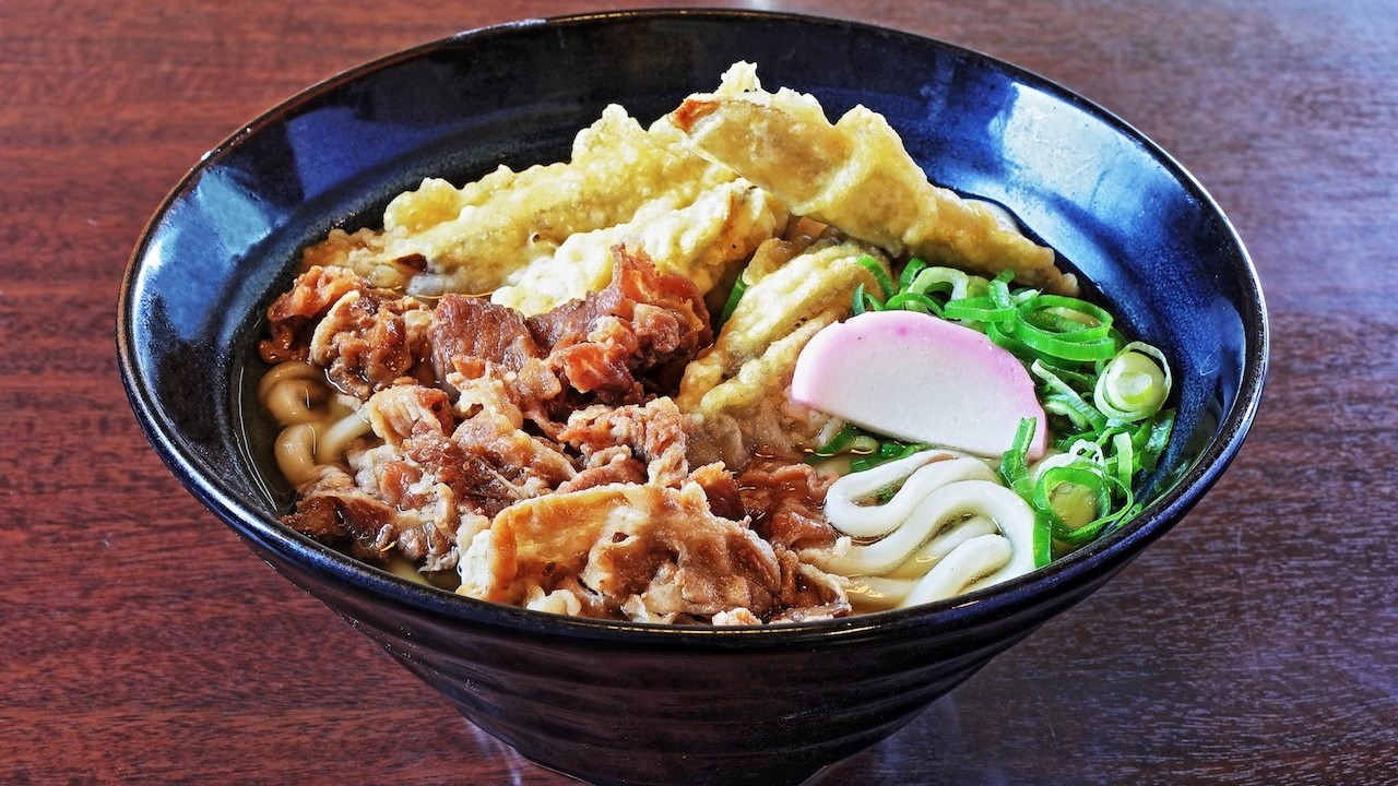 筑後うどん　写真提供：KTIE