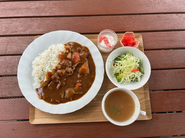 朝食（カレーライス）