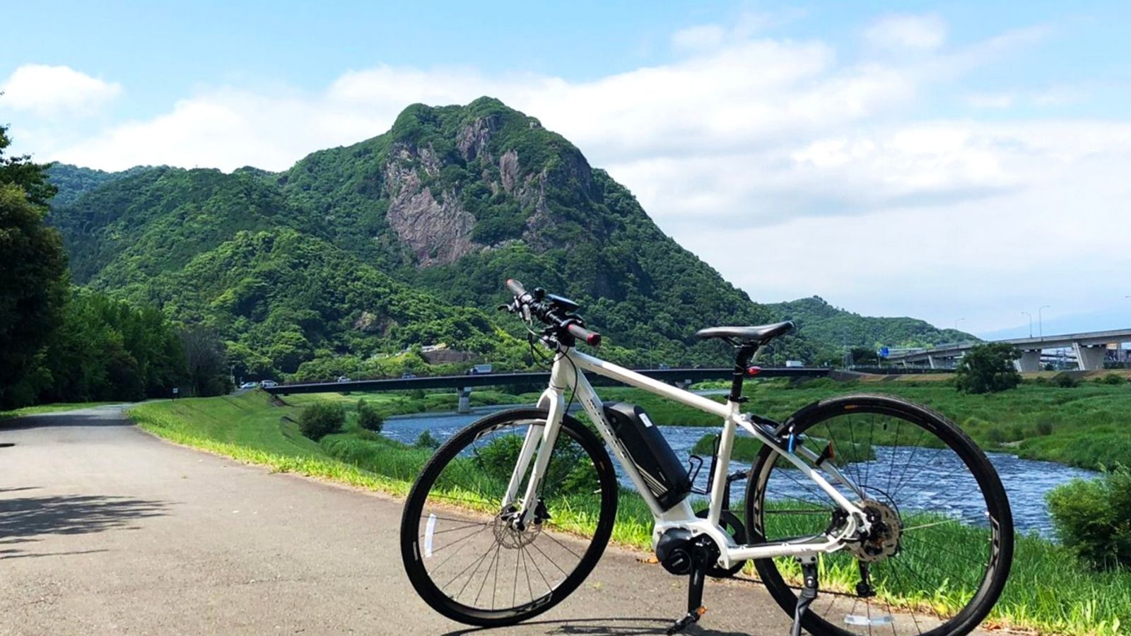狩野川と城山