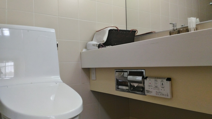 【1階】お風呂・トイレ付ツインベッドルーム