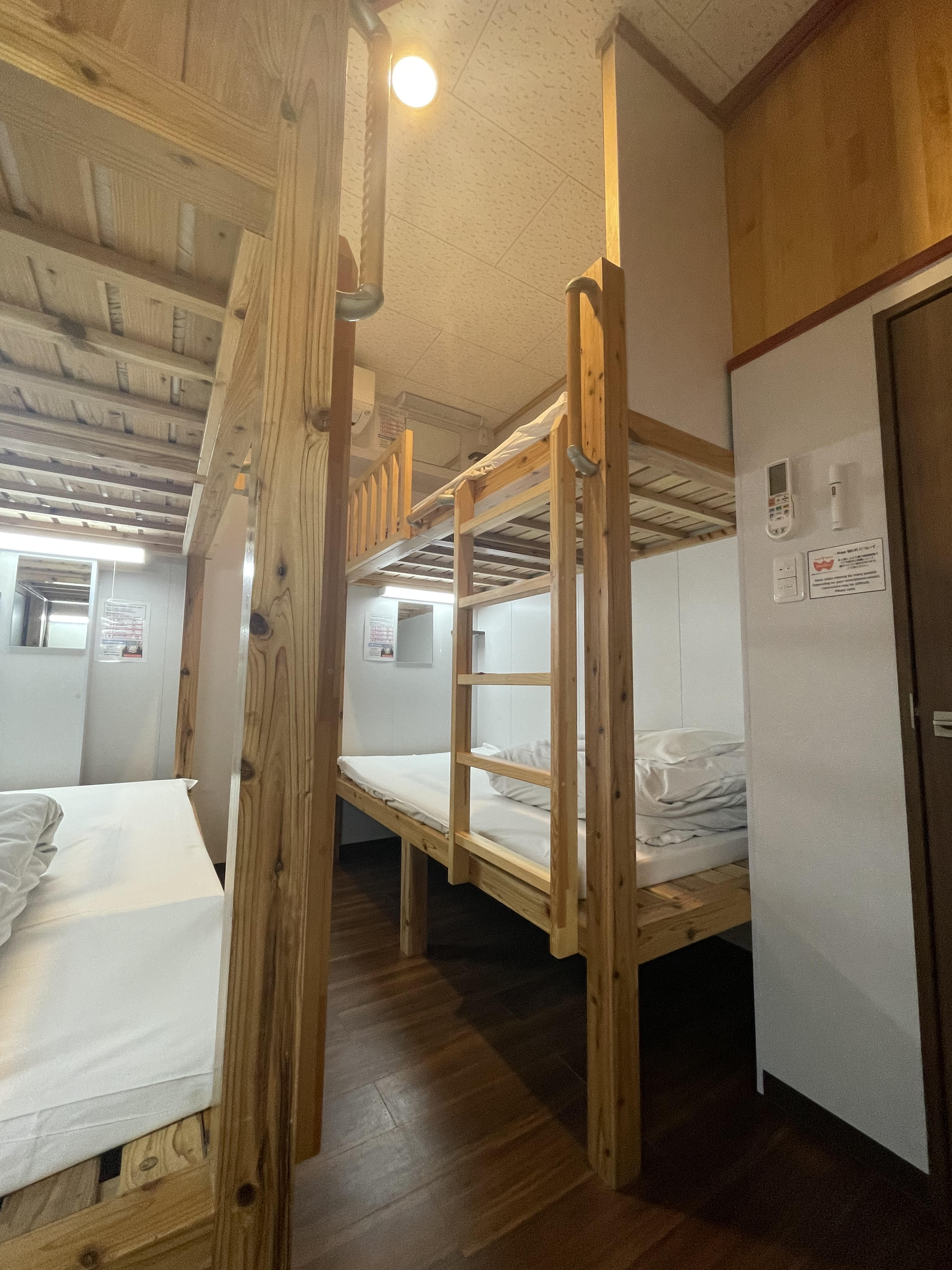 セミプライベートルーム4名用（Semi-private room for 4 people）