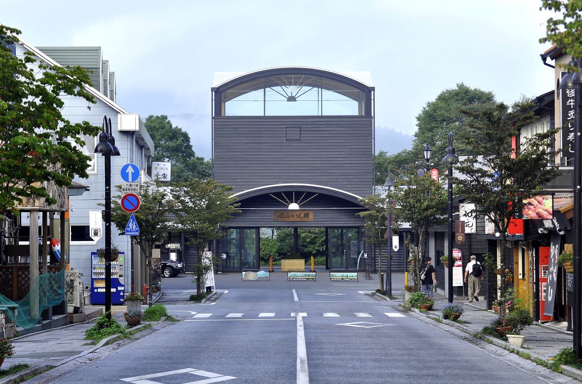 由布院駅