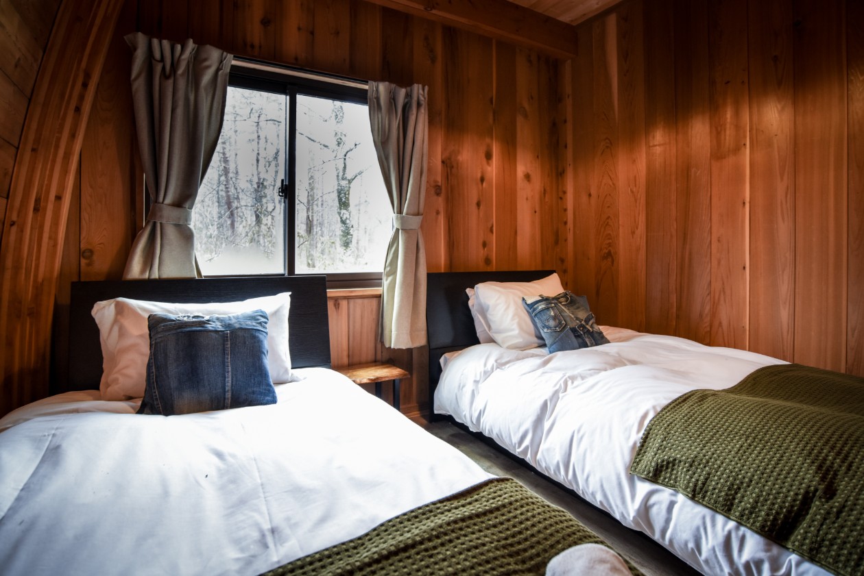 ベッドはキングかシングル選べます