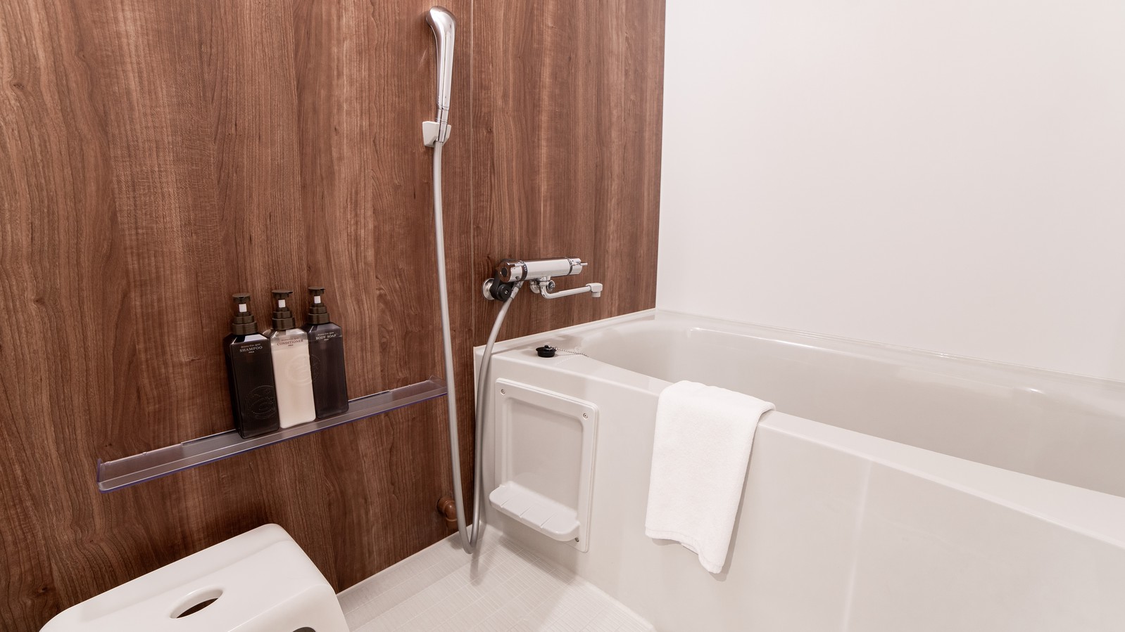 浴室（ツイン・ダブルルーム）