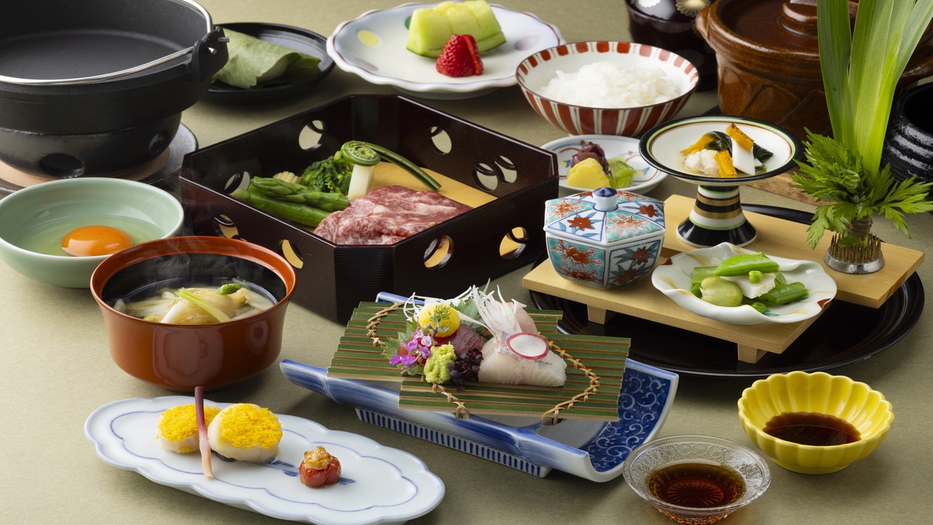【お食事アップグレード】旧御用邸 菊華荘（日本料理）/夕朝食付き