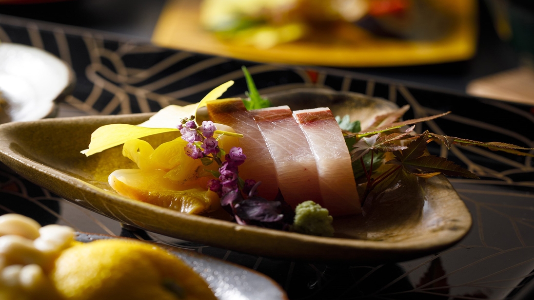 【おすすめ夕食】■町の踊場　瓢箪ご膳 ■／金沢食材をふんだんに使いしつらえた会席料理／1泊夕朝食付き