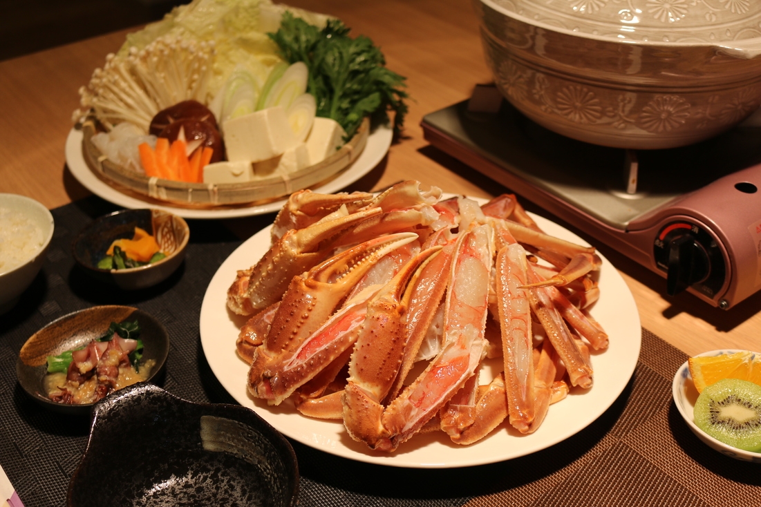 極上のズワイガニを心ゆくまで堪能！ズワイガニすき鍋プラン【朝夕2食付】