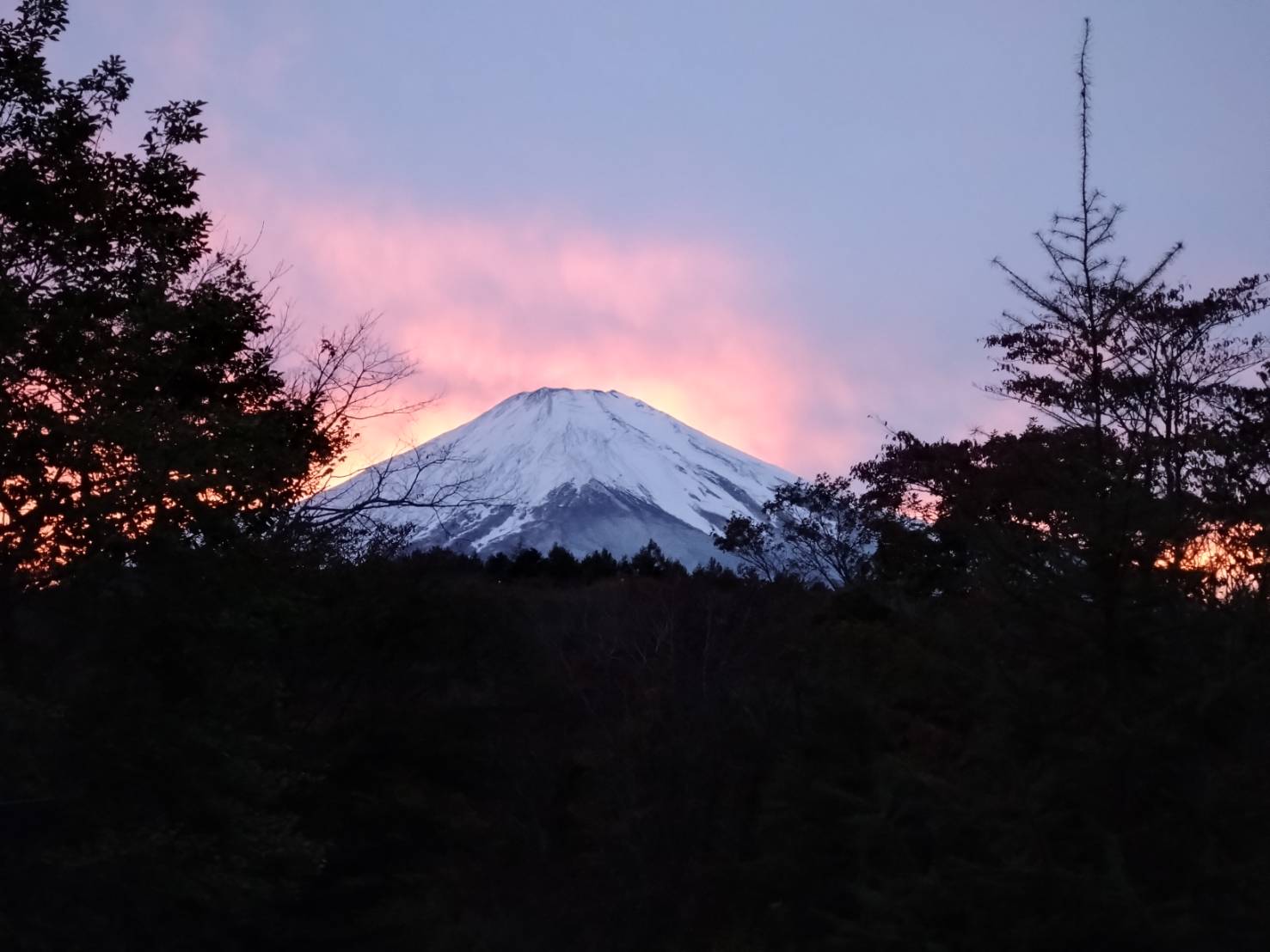 山中湖ハウスから見える富士山②