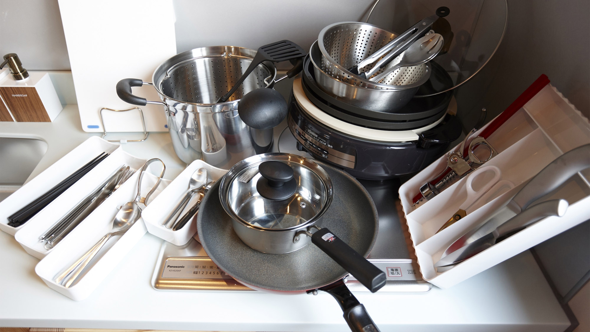 ・＜キッチン＞調理器具も多数取り揃えております！