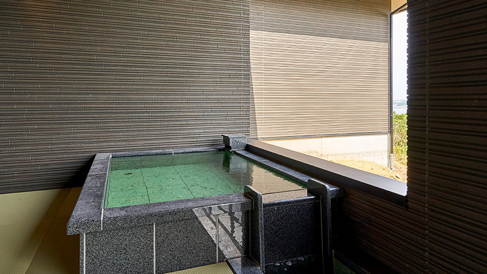 【紺碧】露天風呂