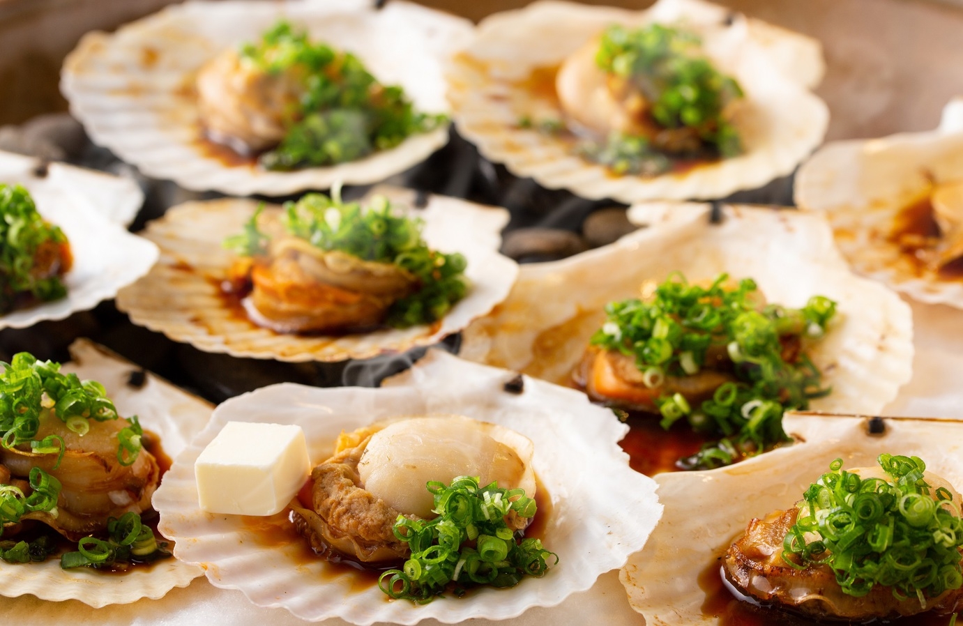 11/20〜12/20期間限定】ホタテバター醤油焼★カニ食べ放題も楽しめる！季節のビュッフェ
