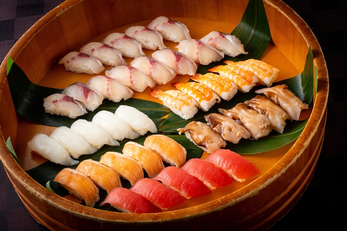 極上おおいた和牛サーロインのローストビーフ付！おおいた和牛ステーキ食べ飲み放題★季節のビュッフェ