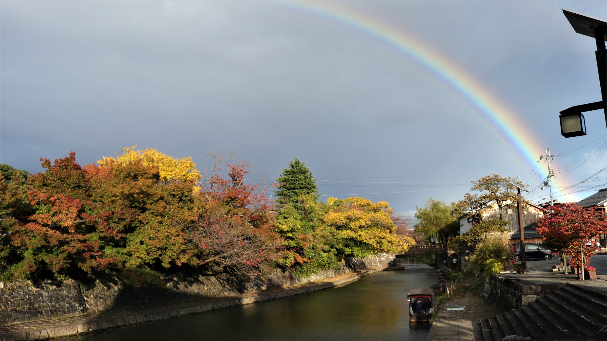 【周辺観光】紅葉と八幡堀の相性は抜群！ロープウェーから景色を見渡すのもおすすめです！