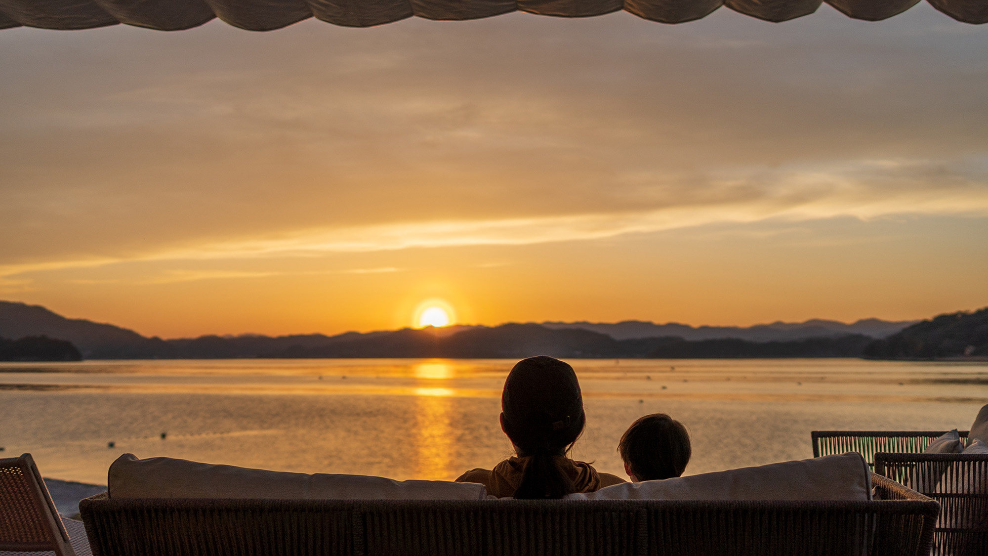 ・【VIENA】百島の絶景を眺めながら過ごす、贅沢な時間をご提供いたします