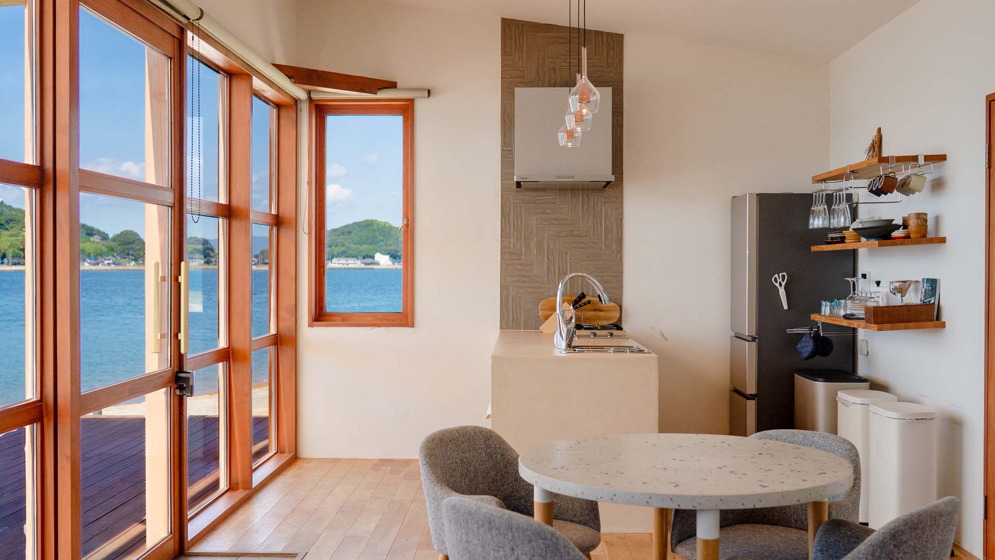 ・【VIENA】調理器具も充実。自慢の料理の腕を存分にふるっていただけます