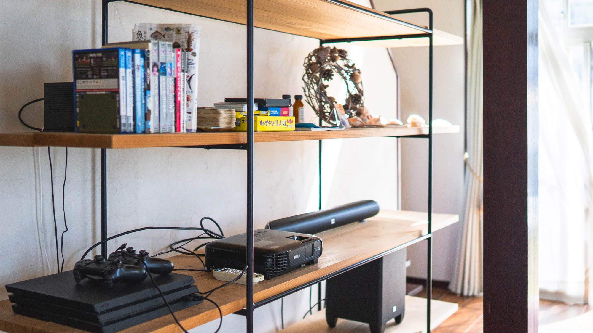 ・【CIELA】ゲームやプロジェクター完備。壁面に投影して楽しめます