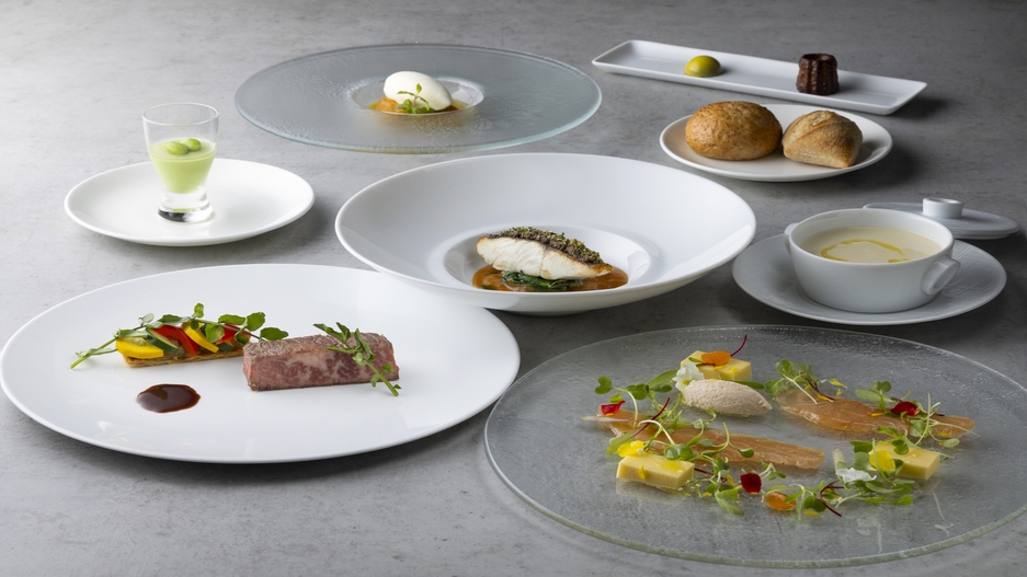 【早割30】早めのご予約でお一人様2000円OFF！夕朝食付き/フランス料理ディナー