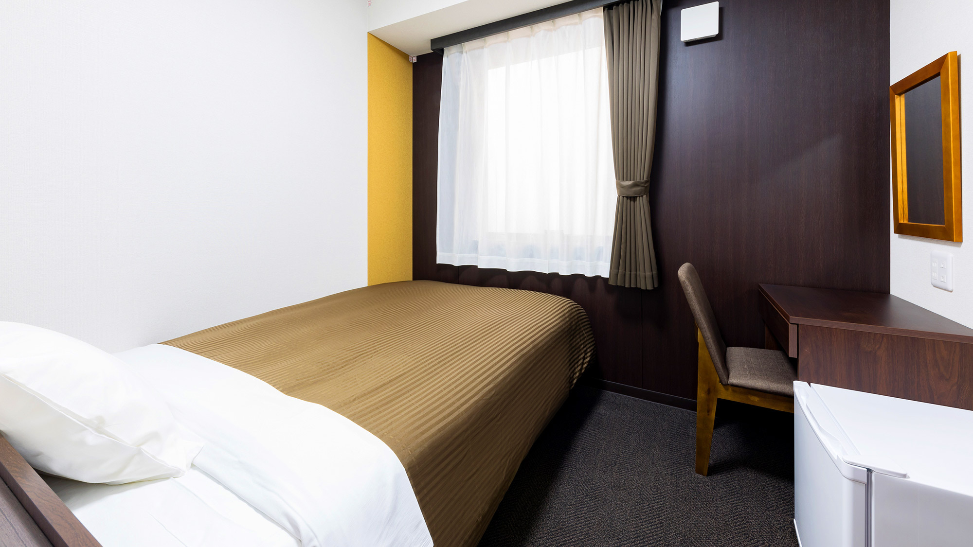 ◆喫煙◆シングルルーム【120cmベッド×1台】