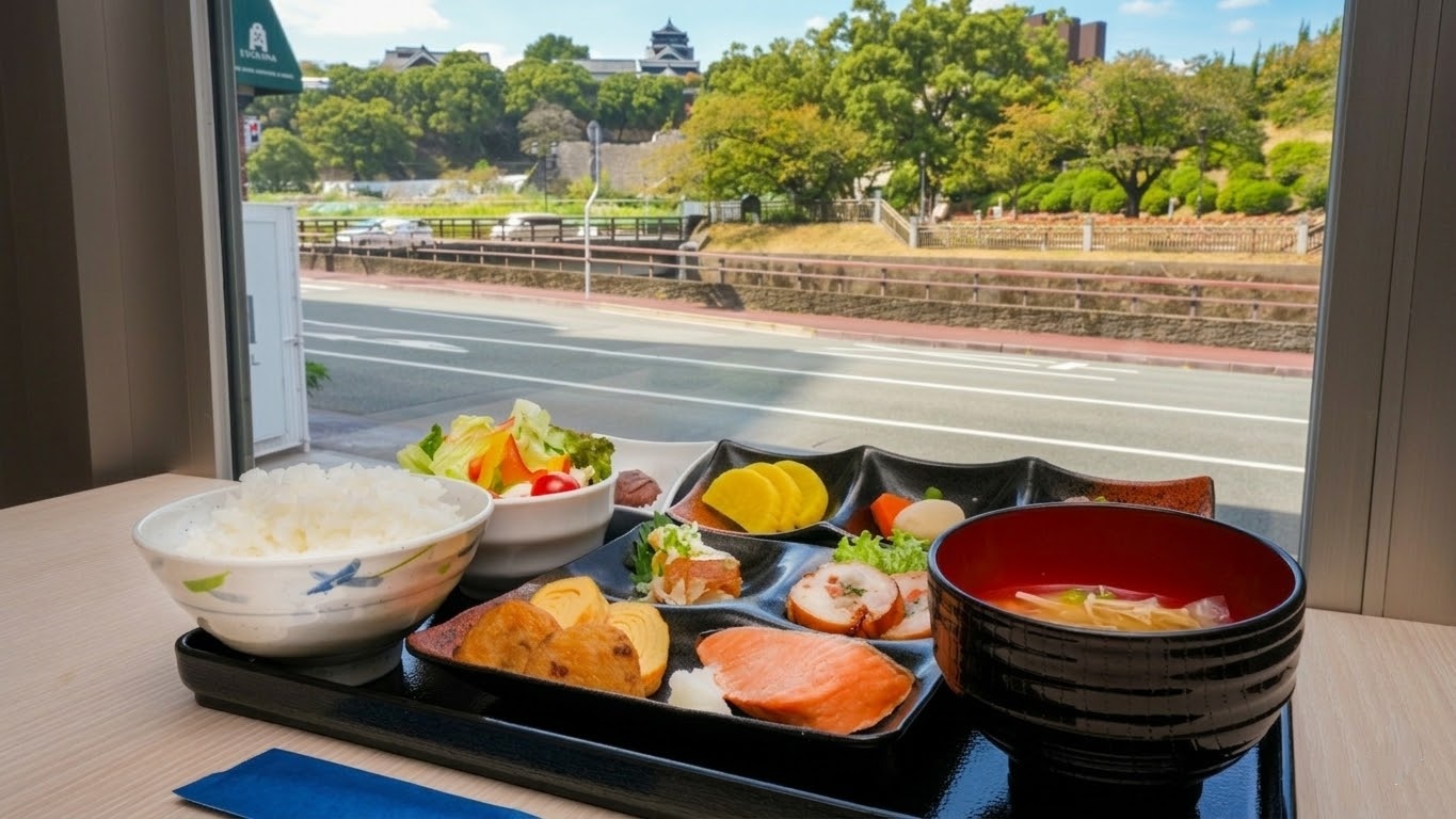【朝食】焼き魚を中心とした「和食御膳」熊本県産のお米、こだわりのお味噌汁で、朝の美味しいひとときを。
