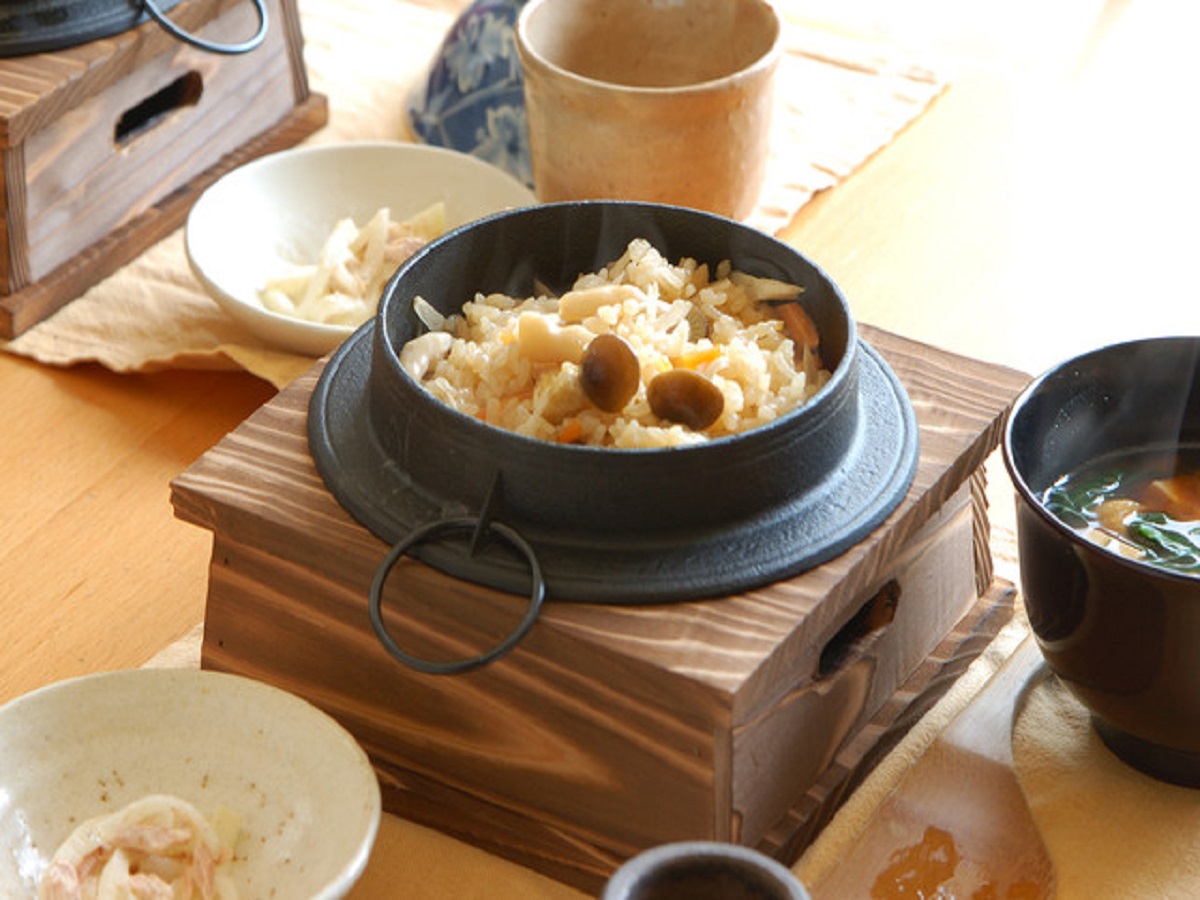 【日替わり御飯】穴子の釜飯