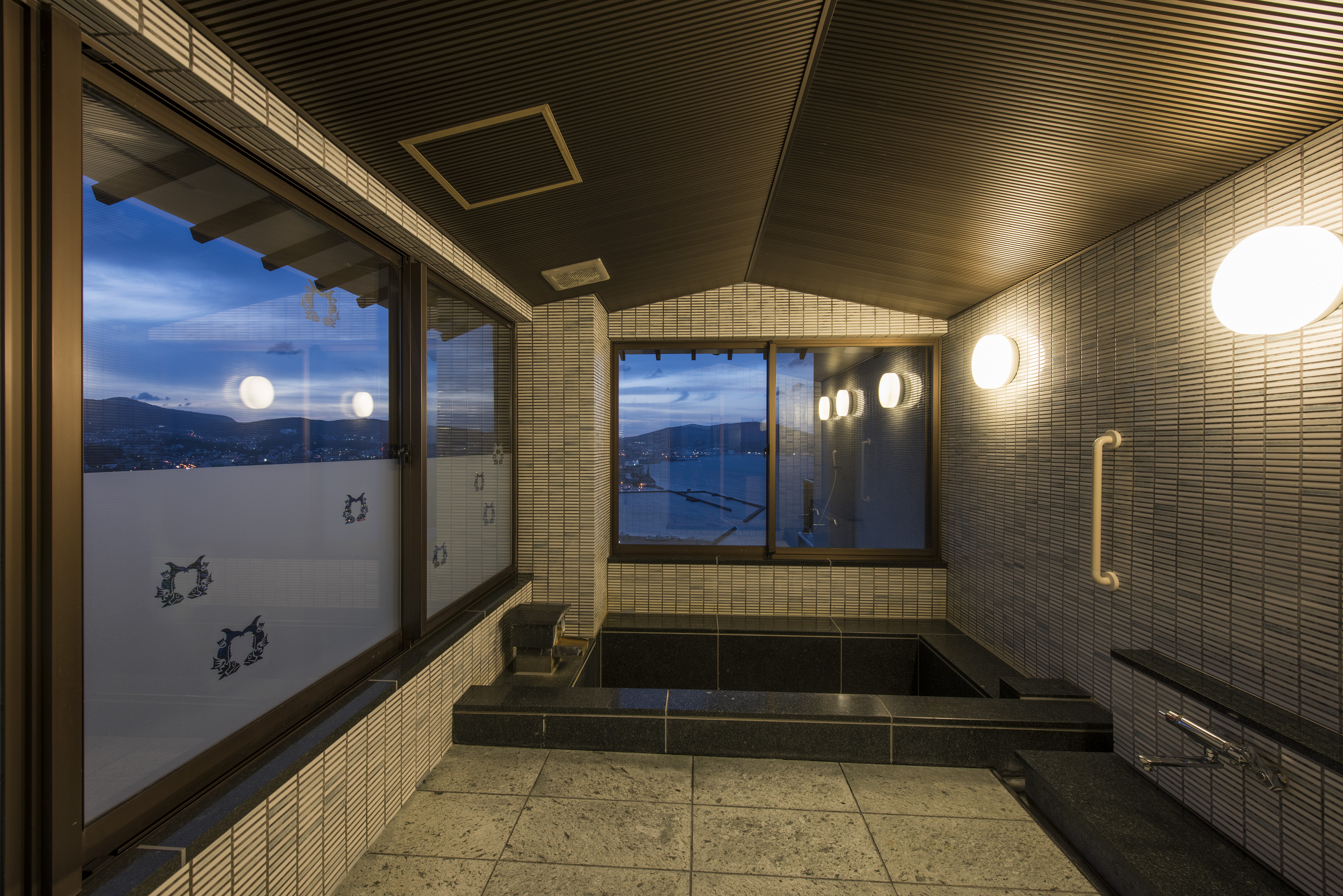 【温泉内風呂付】新館特別和洋室 『鶴』