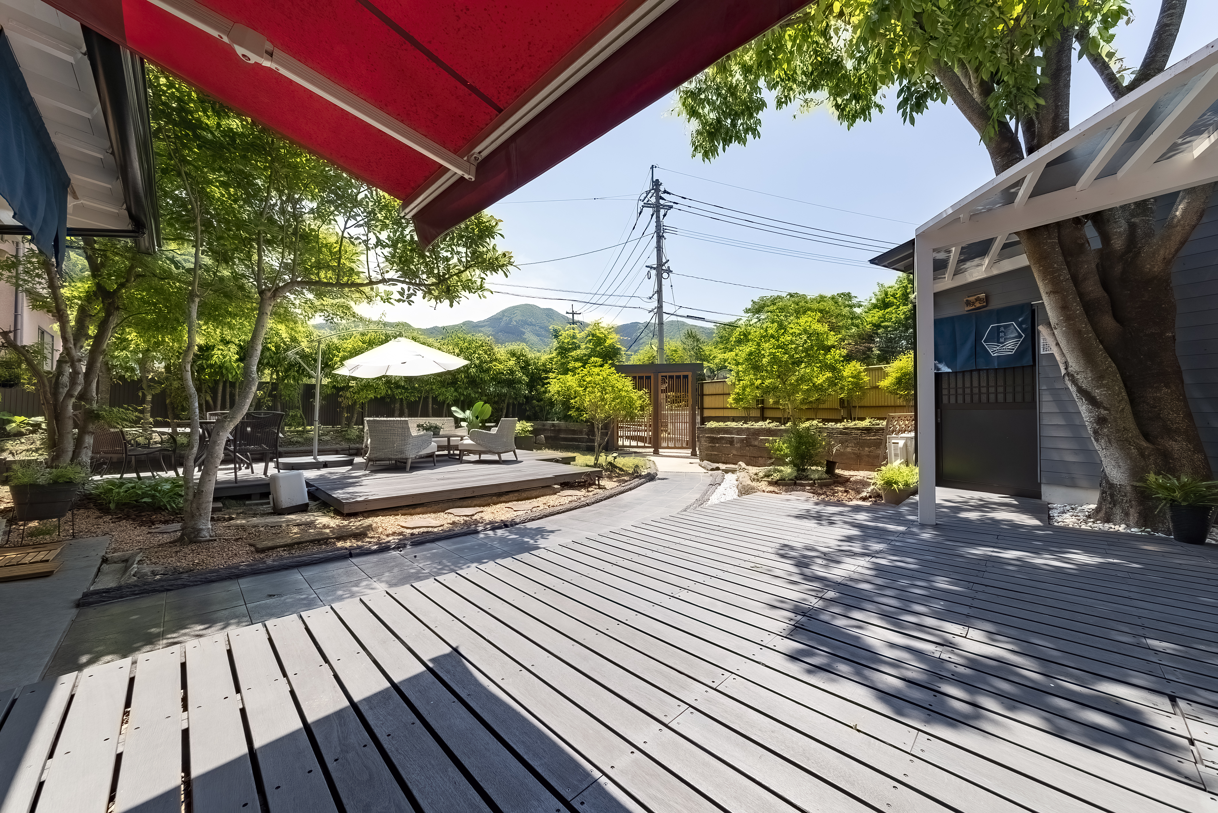 開放的なテラス