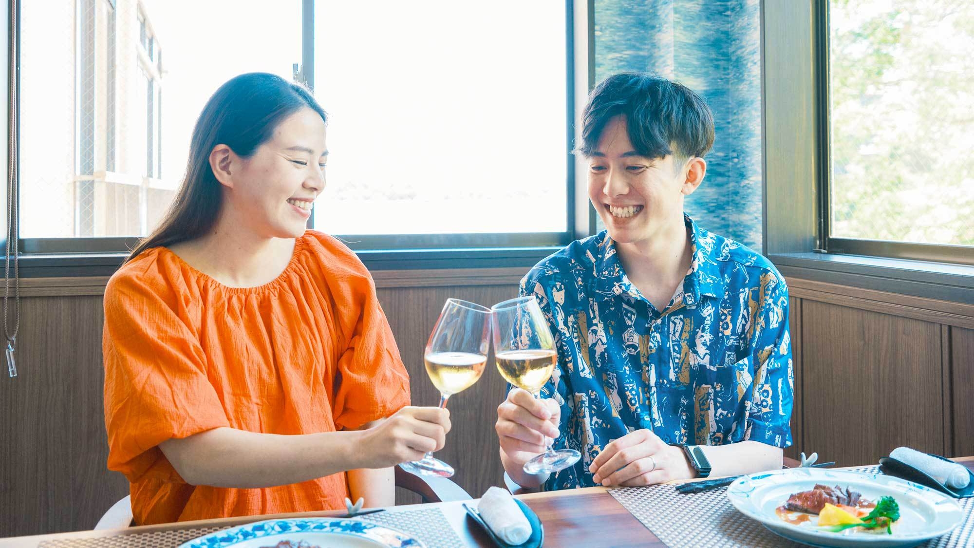 【平日限定】エグゼクティブルームが10％OFF！レイトアウト11時＆部屋食OK＜グレードアップ料理＞